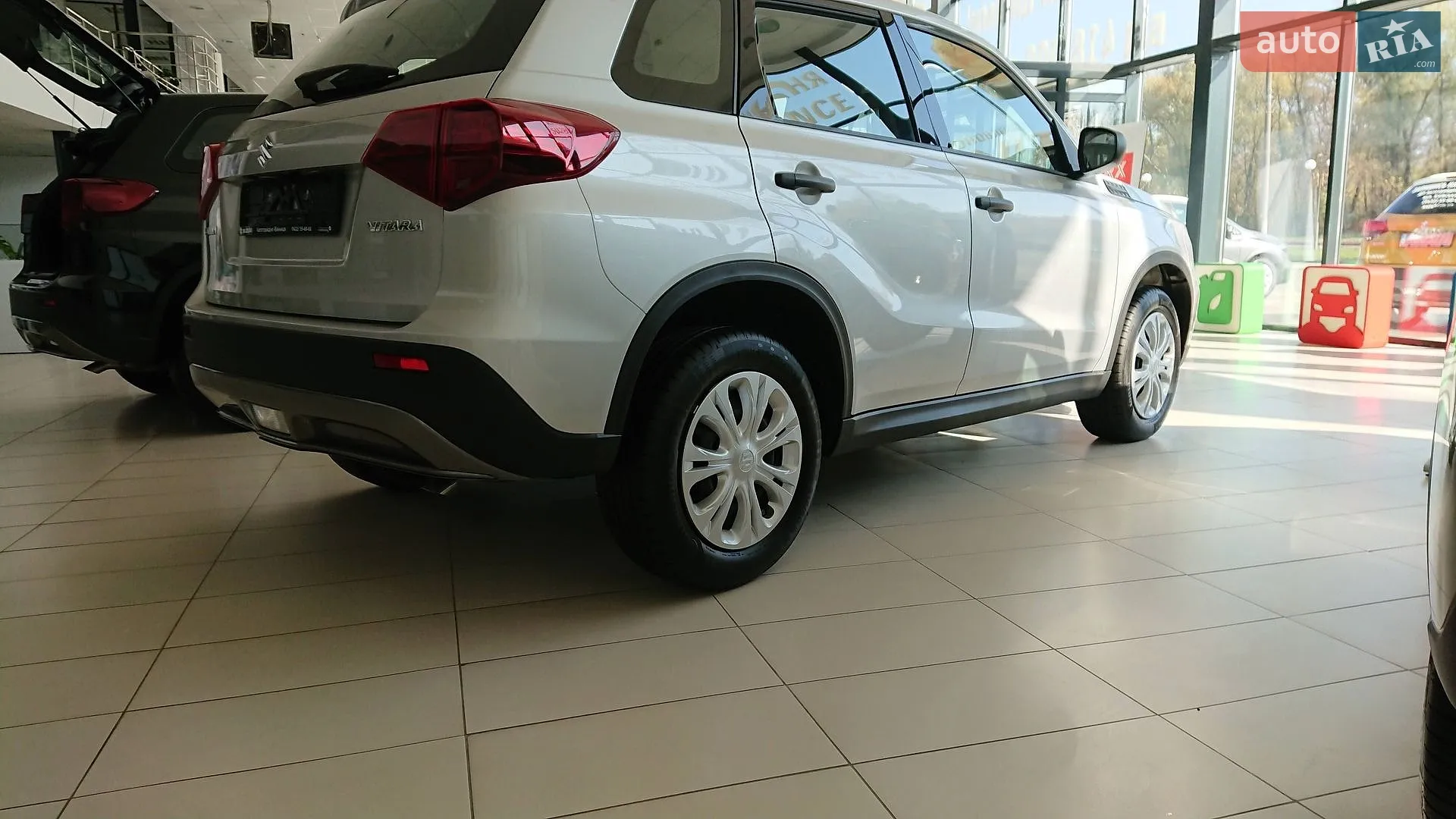 2019 Suzuki Vitara - мініатюра 13