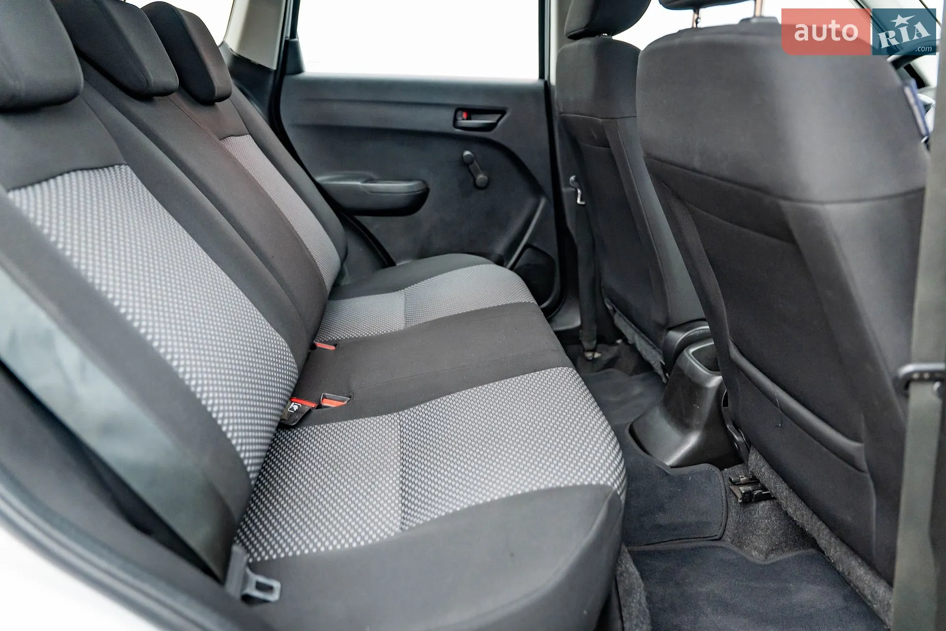 2021 Suzuki Vitara - мініатюра 20