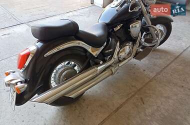 Мотоцикл Круизер Suzuki VL 800 Intruder 2002 в 