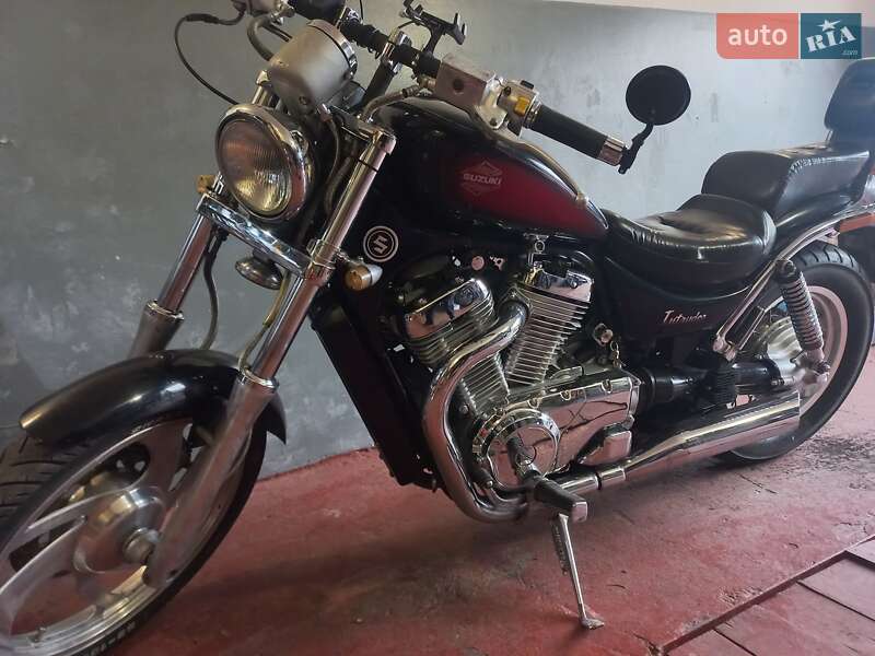 Мотоцикл Круізер Suzuki VS 400 Intruder 1994 в Запоріжжі фото 5 Мотоцикл Круізер Suzuki VS 400 Intruder 1994 в Запоріжжі