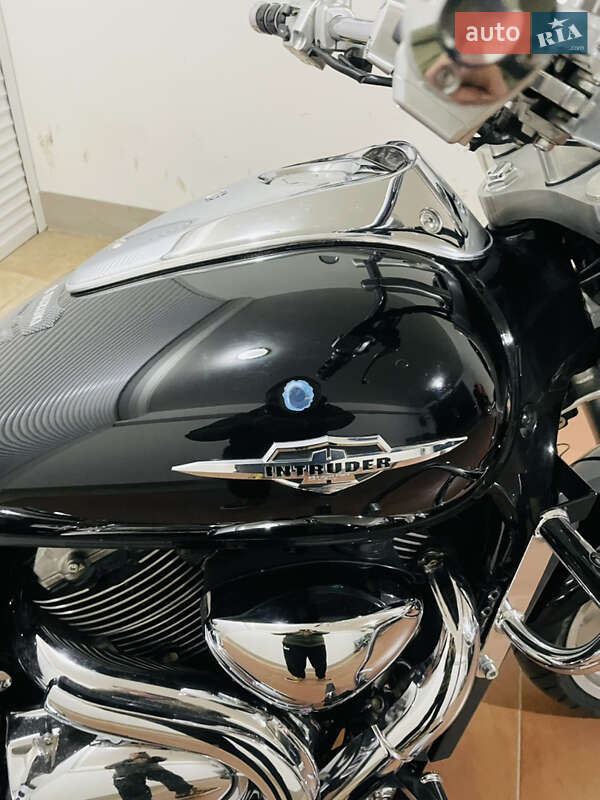 Мотоцикл Круізер Suzuki VZ 1500 2010 в Києві