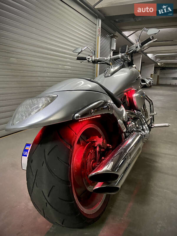 Мотоцикл Круизер Suzuki VZR 1800 2011 в Киеве