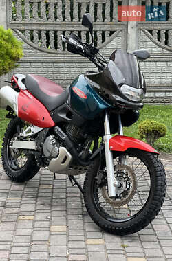 Мотоцикл Внедорожный (Enduro) Suzuki XF 650 Freewind 1997 в 
