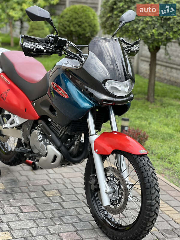 Мотоцикл Внедорожный (Enduro) Suzuki XF 650 Freewind 1997 в Буске