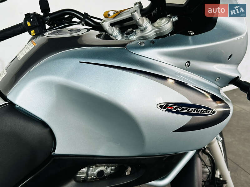 Мотоцикл Внедорожный (Enduro) Suzuki XF 650 Freewind 2001 в Бердичеве