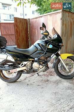 Мотоцикл Многоцелевой (All-round) Suzuki XF 650 Freewind 1998 в Ровно