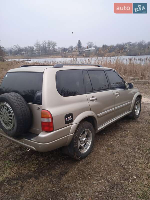 Внедорожник / Кроссовер Suzuki XL7 2003 в Кропивницком