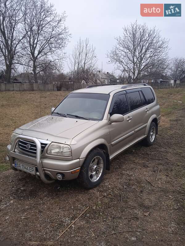 Внедорожник / Кроссовер Suzuki XL7 2003 в Кропивницком