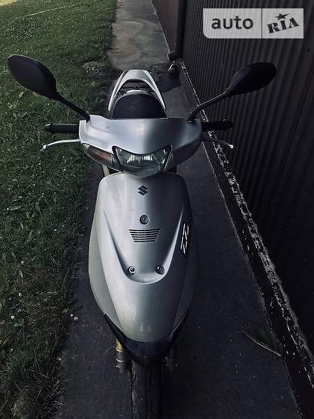 Скутер Suzuki ZZ 50 2010 в Вараше