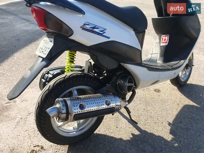 Грузовые мотороллеры, мотоциклы, скутеры, мопеды Suzuki ZZ 50 2016 в Тысменице фото 4 Грузовые мотороллеры, мотоциклы, скутеры, мопеды Suzuki ZZ 50 2016 в Тысменице