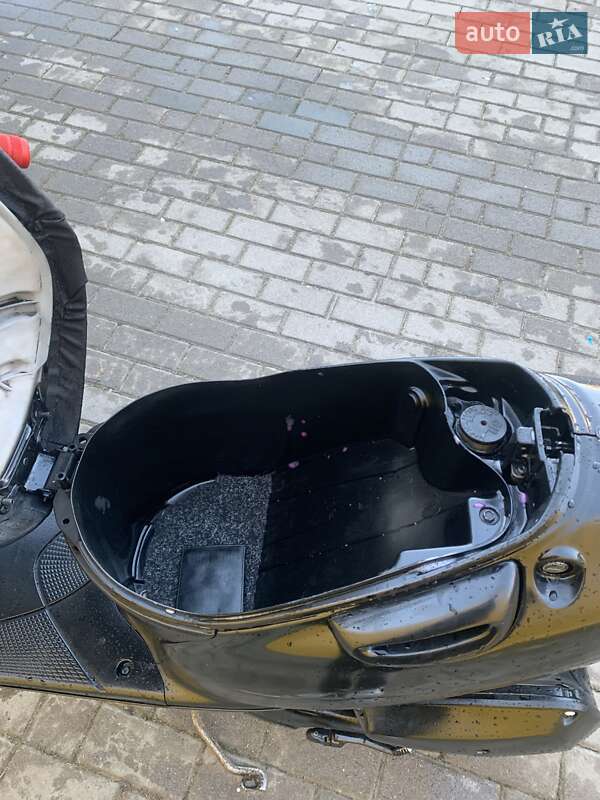 Максі-скутер Suzuki ZZ 50 2009 в Новояворівську