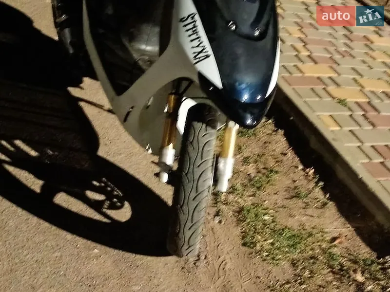 Suzuki ZZ 50 2005