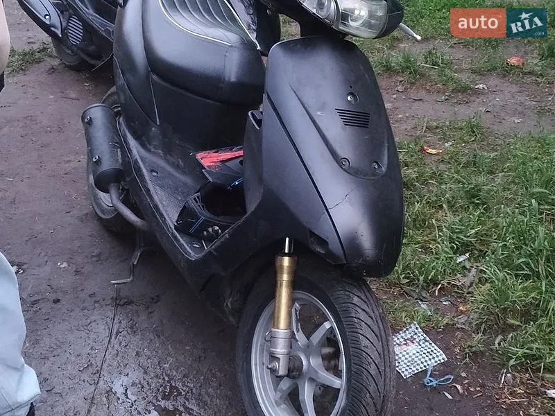 Suzuki ZZ 50 2004