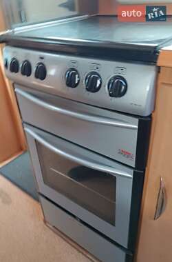 Прицеп дача SWIFT Swift 2004 в 