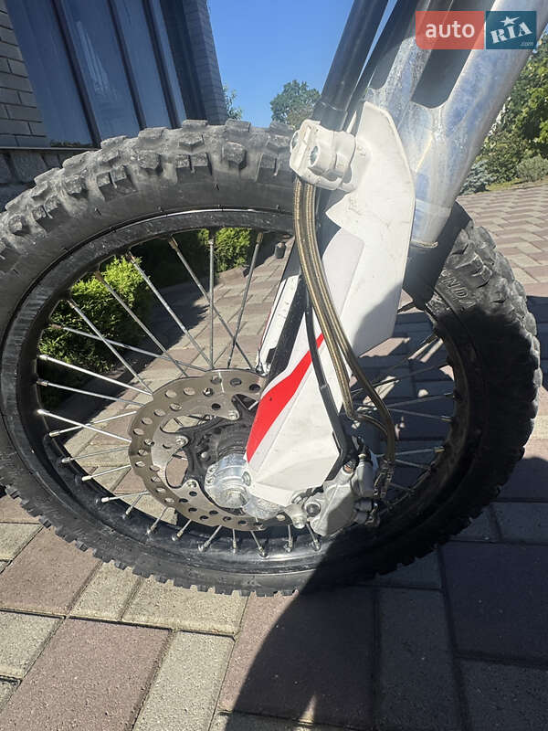 Мотоцикл Позашляховий (Enduro) SWM RS 125R 2017 в Житомирі