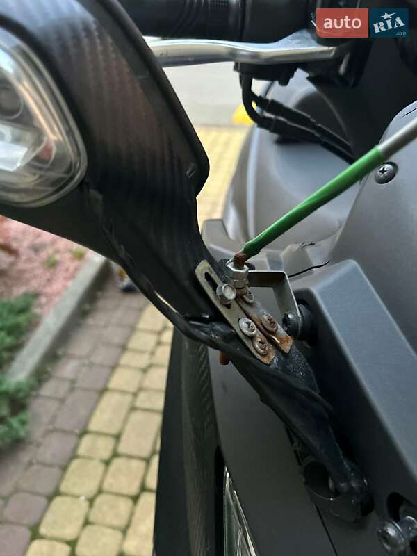 Максі-скутер Sym GTS 2013 в Києві