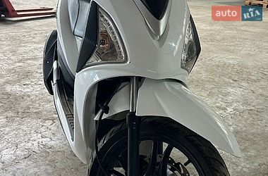 Скутер Sym ST 2021 в Мукачевому Скутер Sym ST 2021 в Мукачевому