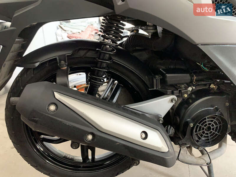 Скутер Sym Symphony SR 150 2014 в Запорожье фото 6 Скутер Sym Symphony SR 150 2014 в Запорожье