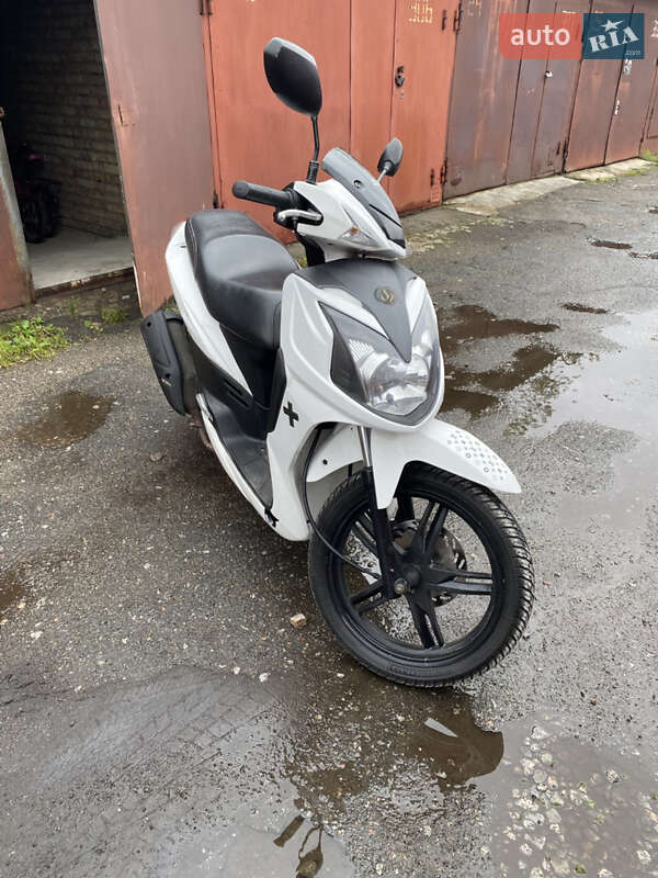 Макси-скутер Sym Symphony 2017 в Киеве фото 6 Макси-скутер Sym Symphony 2017 в Киеве