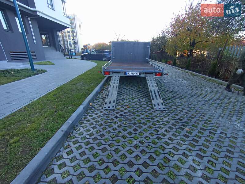 Платформа TA-NO A5 2016 в Львові фото Платформа TA-NO A5 2016 в Львові