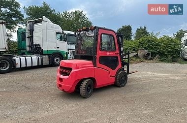 Вилочний навантажувач Tailift FD 2020 в Буштино