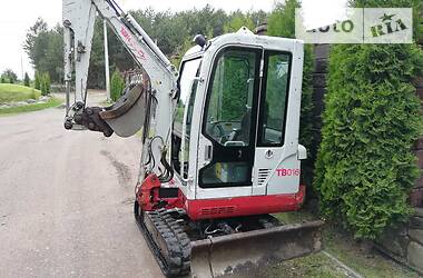 Эвакуатор Takeuchi TB 2010 в 