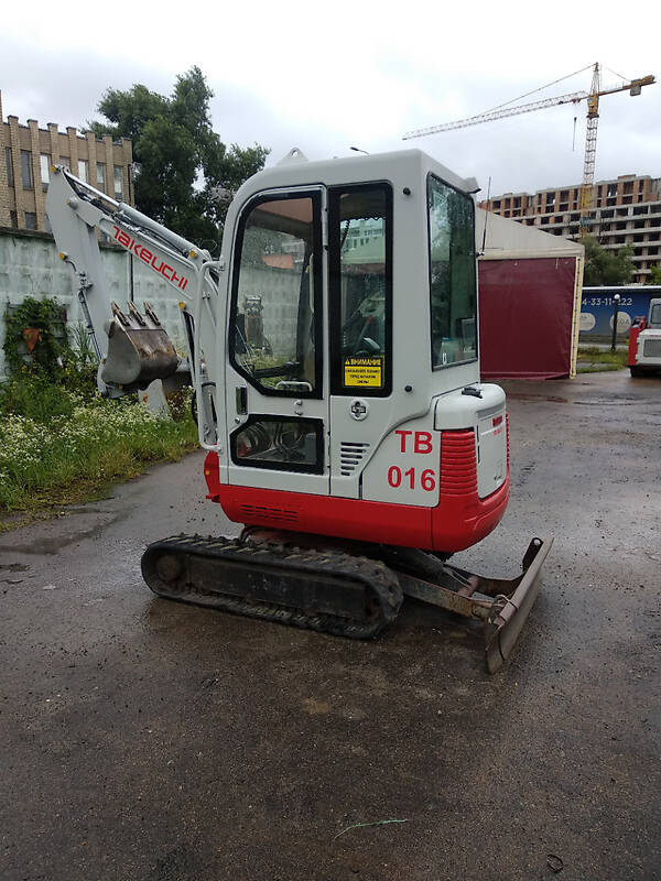 Екскаватор навантажувач Takeuchi TB 2008 в Києві фото 2 Екскаватор навантажувач Takeuchi TB 2008 в Києві