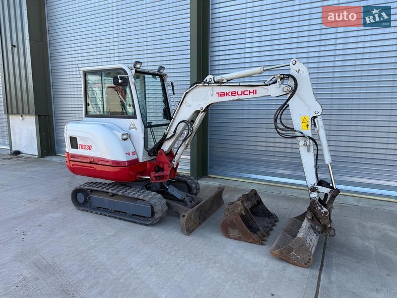 Миниэкскаватор Takeuchi TB 2017 в Бучаче