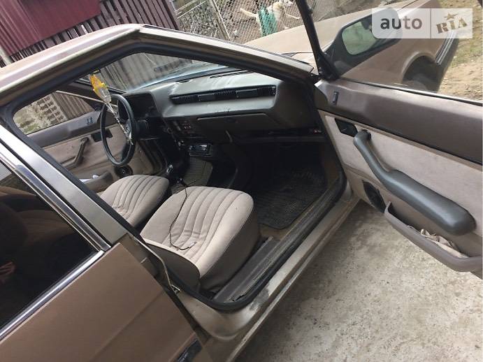 Седан Talbot Solara 1984 в Ужгороді