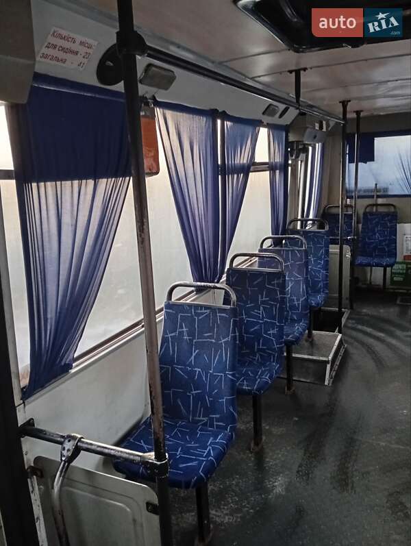 Городской автобус TATA A079 2007 в Ровно