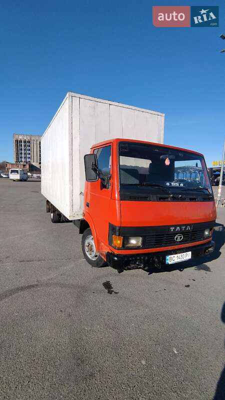 Вантажний фургон TATA LPT 613 2006 в Львові