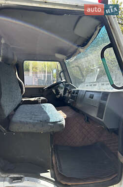 Для перевозки животных TATA LPT 613 2008 в 
