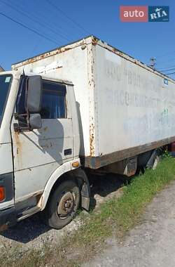 Для перевезення тварин TATA LPT 613 2005 в 