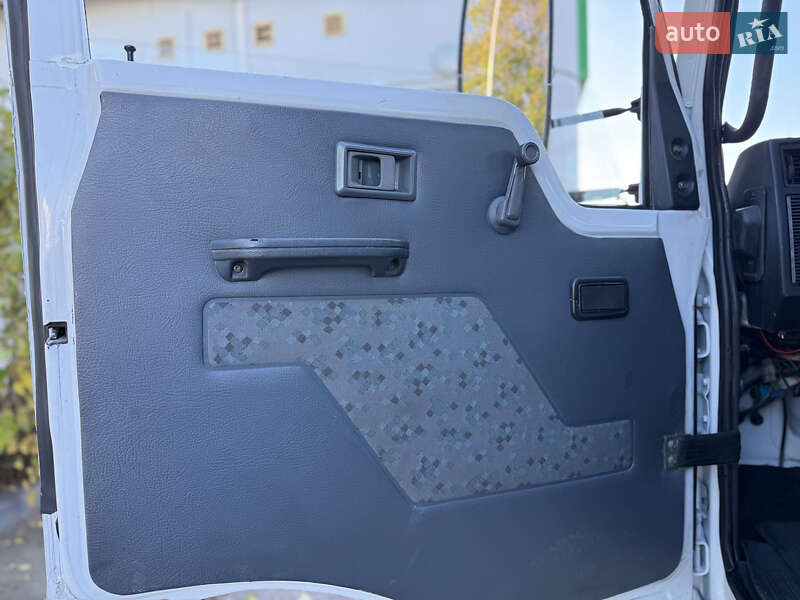 Эвакуатор TATA LPT 613 2004 в Одессе фото 34 Эвакуатор TATA LPT 613 2004 в Одессе