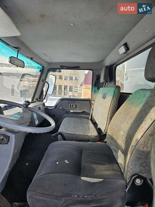 Вантажний фургон TATA LPT 613 2007 в Корсунь-Шевченківському фото 19 Вантажний фургон TATA LPT 613 2007 в Корсунь-Шевченківському