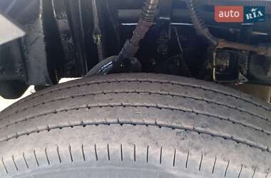 Эвакуатор TATA LPT 2008 в 