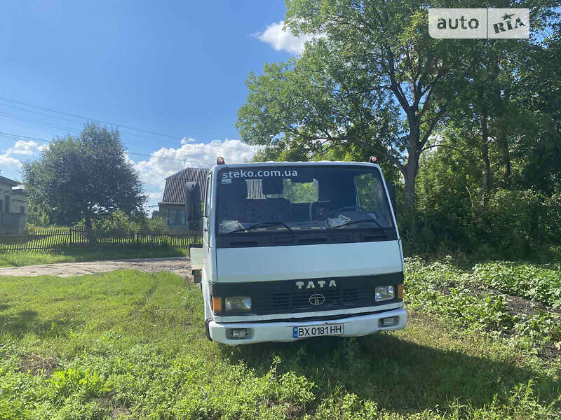 Эвакуатор TATA T 713 2010 в Волочиске