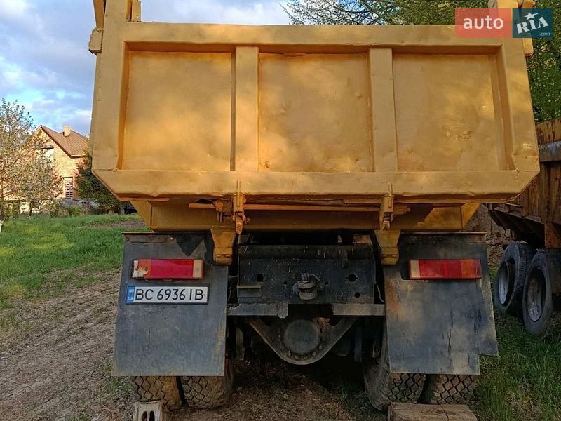 Самосвал Tatra 815 1990 в Дрогобыче
