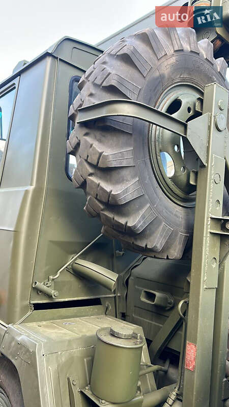 Екскаватор навантажувач Tatra UDS 1996 в Вишгороді