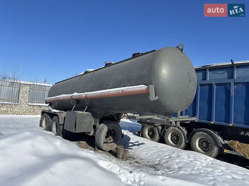 Цистерна полуприцеп ТЦ 13 1969 в Смотриче