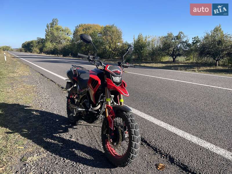 Мотоцикл Кросс Tekken 250 2022 в Тальному фото Мотоцикл Кросс Tekken 250 2022 в Тальному