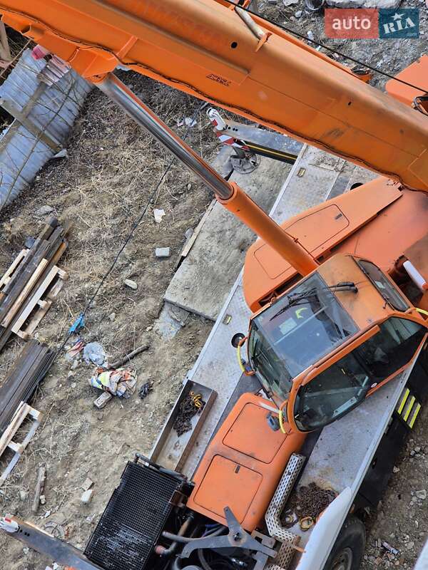 Автокран Terex-Demag K3208 2007 в Львові