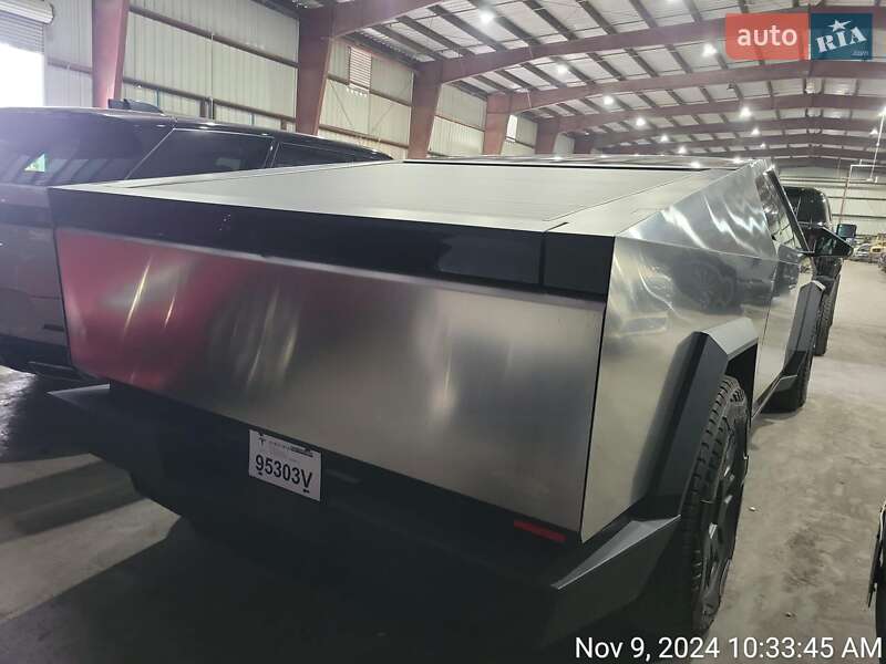 Пикап Tesla Cybertruck 2025 в Киеве
