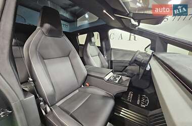 Пикап Tesla Cybertruck 2024 в 