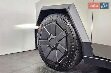 Пикап Tesla Cybertruck 2024 в 