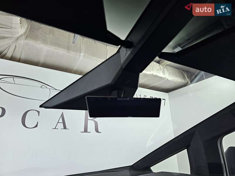 Пикап Tesla Cybertruck 2024 в Киеве
