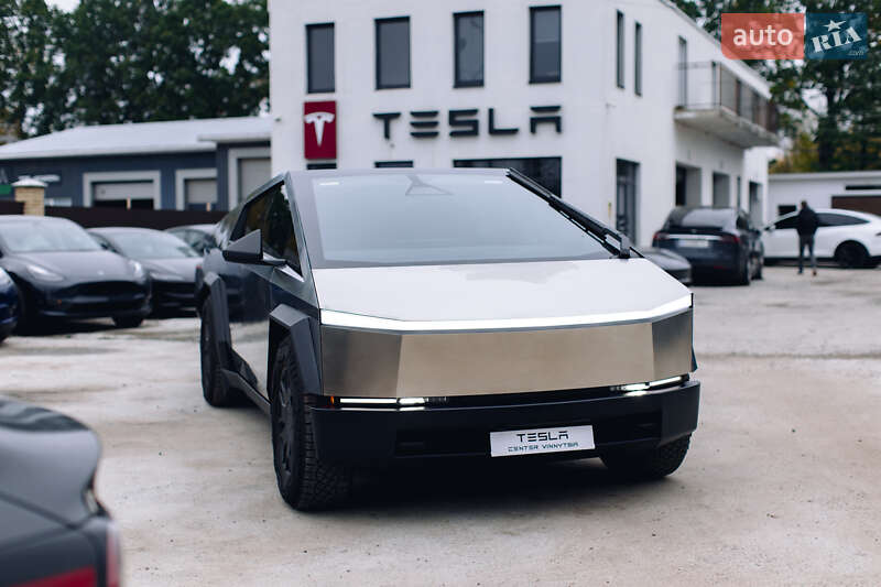 Tesla Cybertruck 2024