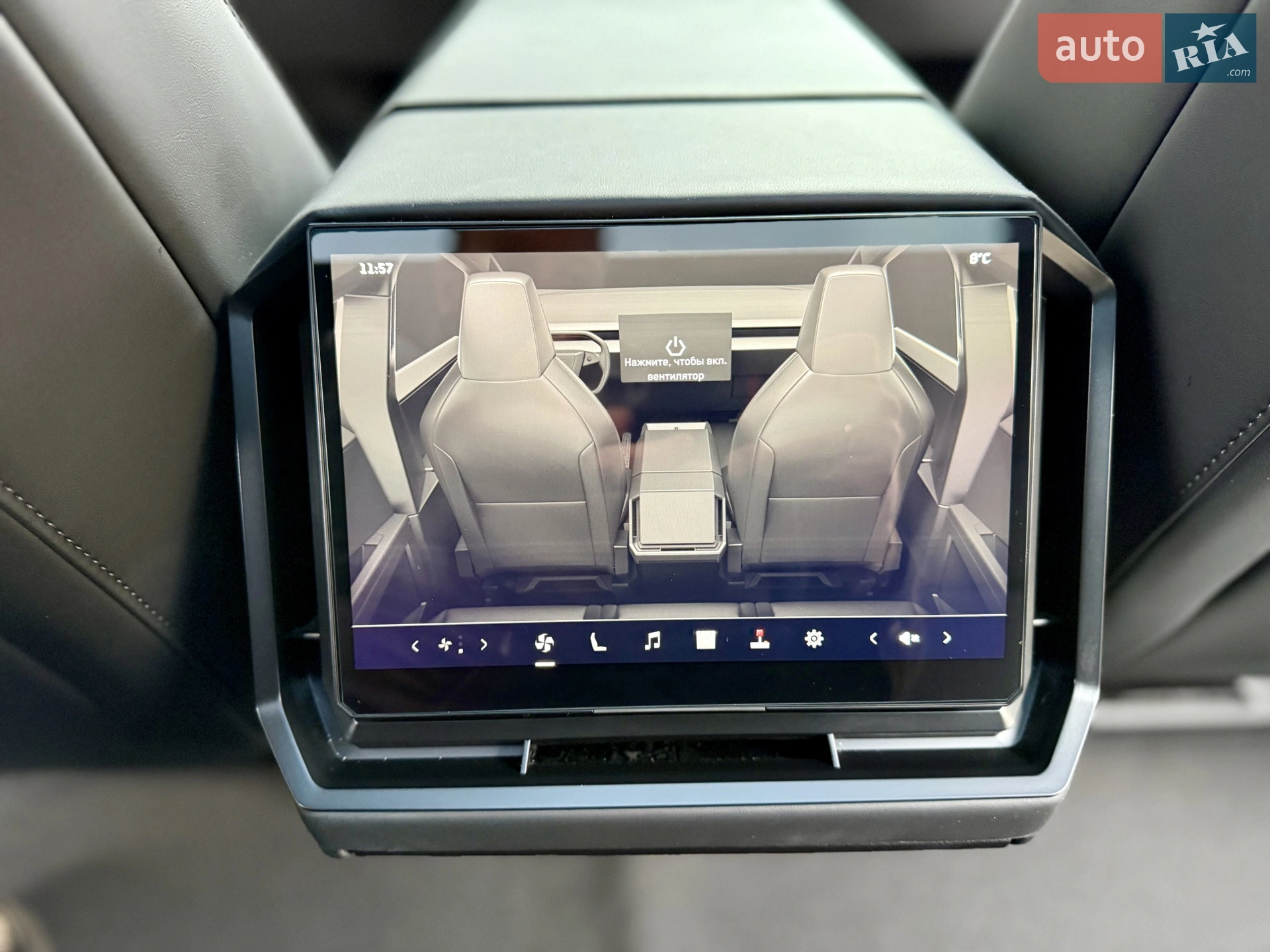 2024 Tesla Cybertruck - мініатюра 27