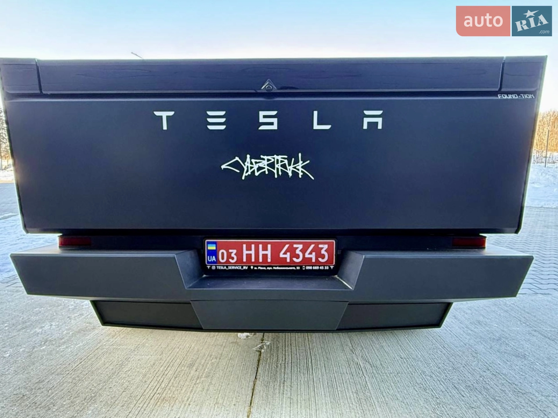 2024 Tesla Cybertruck - мініатюра 4