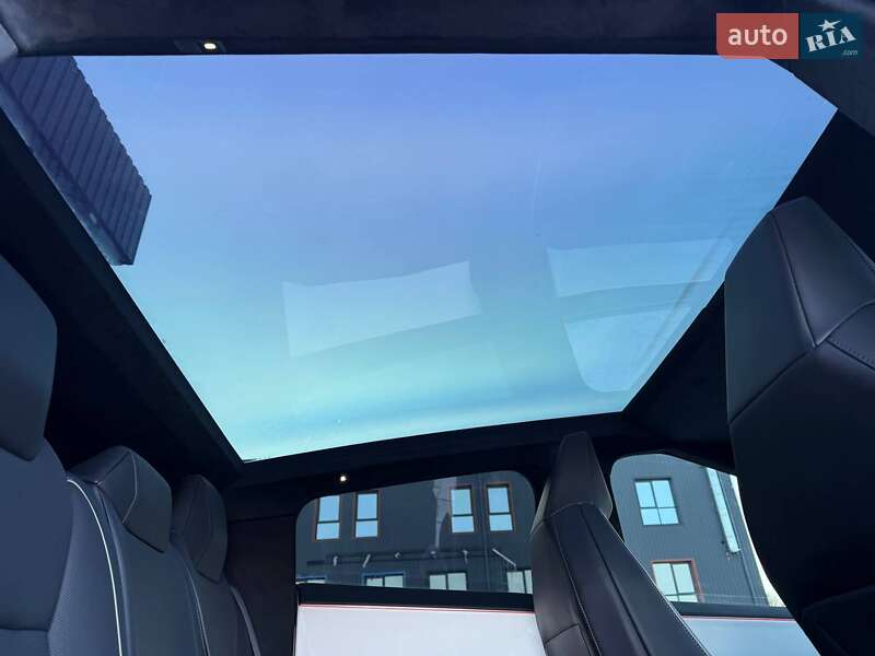 Пикап Tesla Cybertruck 2024 в Дубно